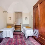 Дом отдыха Fuer 15 Personen In By Interhome Cittiglio