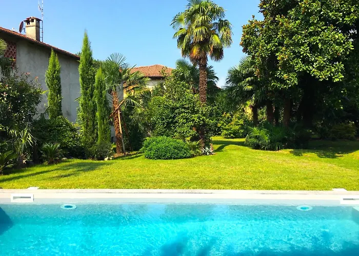 Fuer 15 Personen In By Interhome Cittiglio